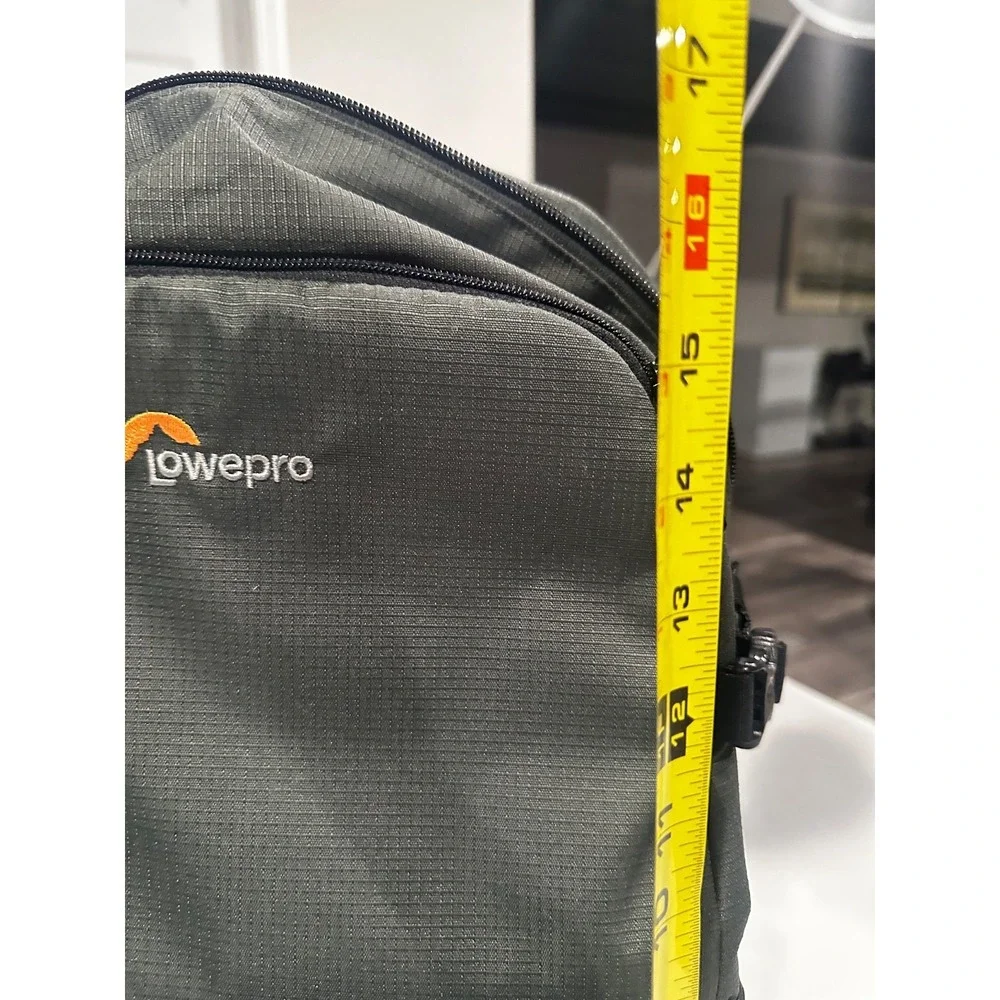 Lowepro Truckee BP250 Camera Backpack - Excellent Condition!